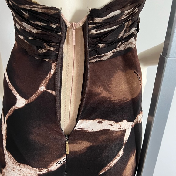 Roberto Cavalli Silk Animal Print Halter Gown with Snake Brooch – Size XS - Picture 12 of 17